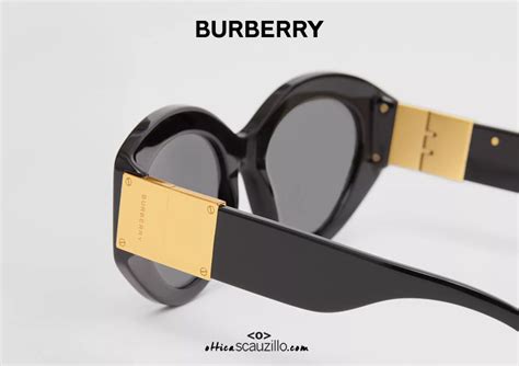 amazon occhiali da sole burberry obe 4243|1.